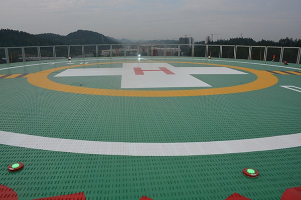 建造屋頂直升機(jī)停機(jī)坪時，有什么場地條件？